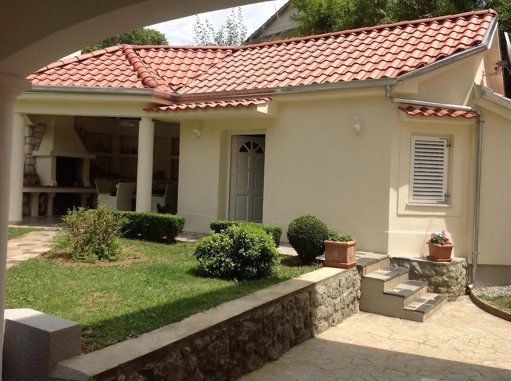 Apartments Villa Majda 0*, Matulji Kroatien