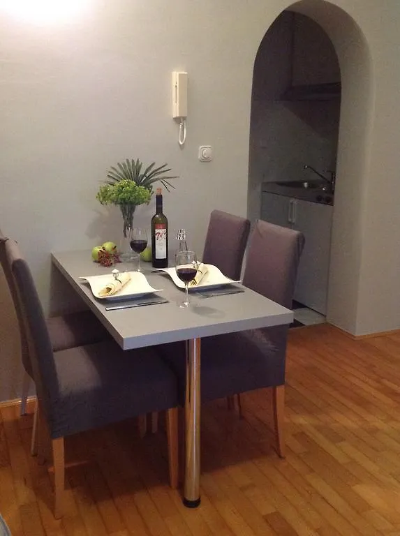 Apartments Villa Majda